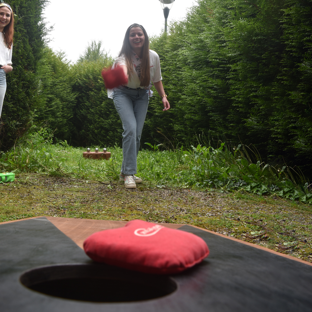 Location jeu en bois du cornhole